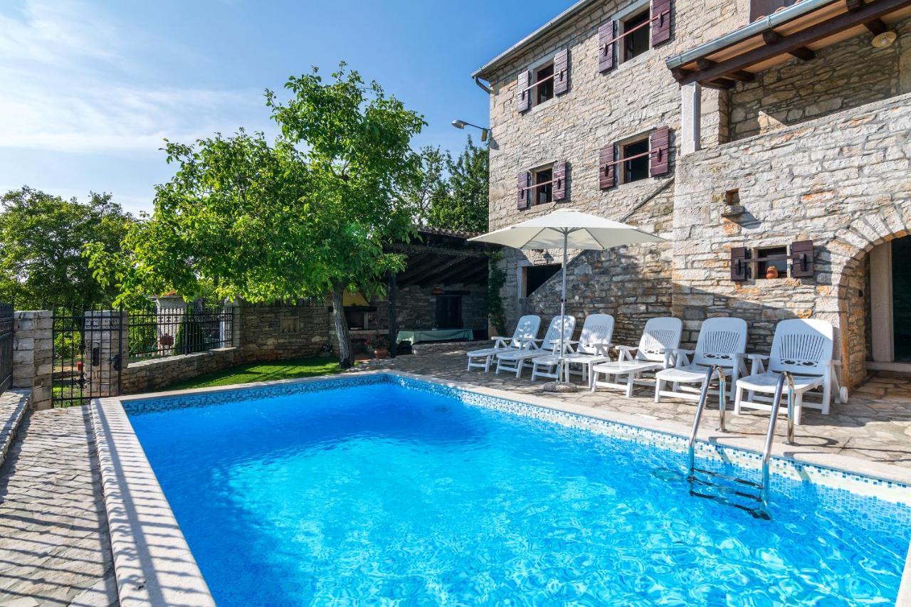 Villa Maria Oprtalj Экстерьер фото