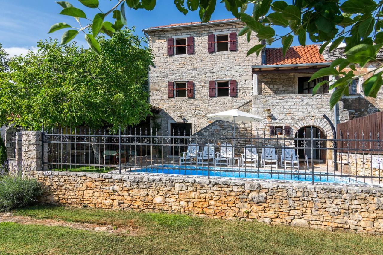 Villa Maria Oprtalj Экстерьер фото