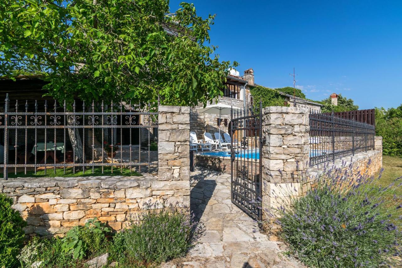 Villa Maria Oprtalj Экстерьер фото