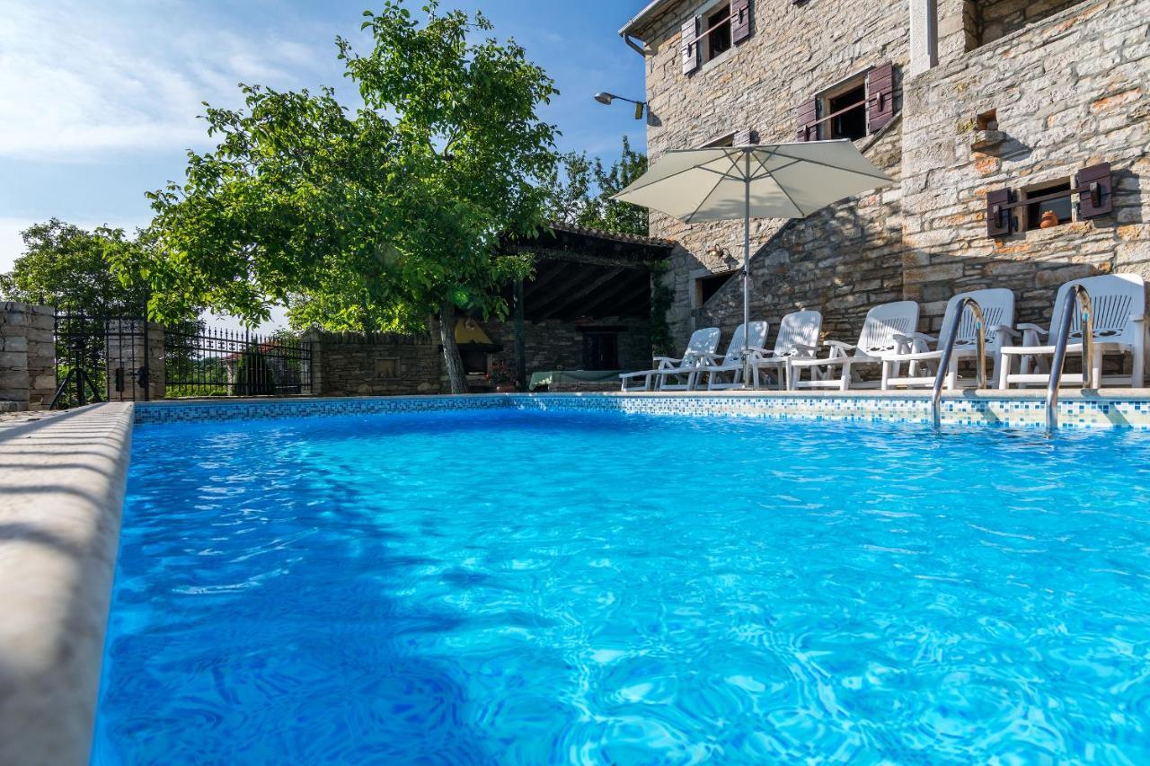 Villa Maria Oprtalj Экстерьер фото